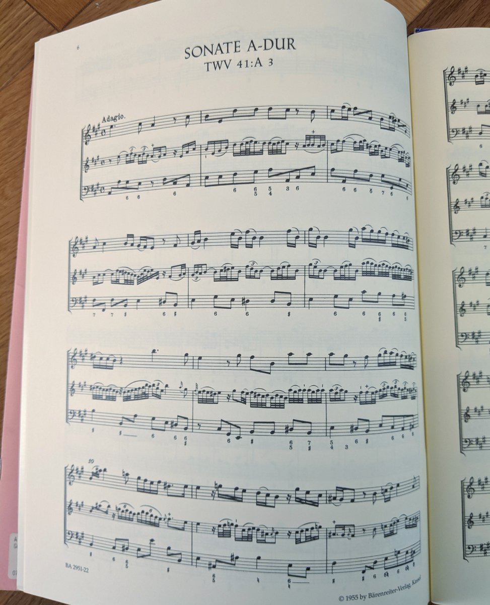 It's another Friday Classic! Telemann wrote 12 Methodical Sonatas to teach amateurs to play like the virtuosi and to practice proper ornamentation. They were written for flute or violin, and are all beautiful pieces of baroque music.
#fridayclassics #telemann #sonata #sonatas