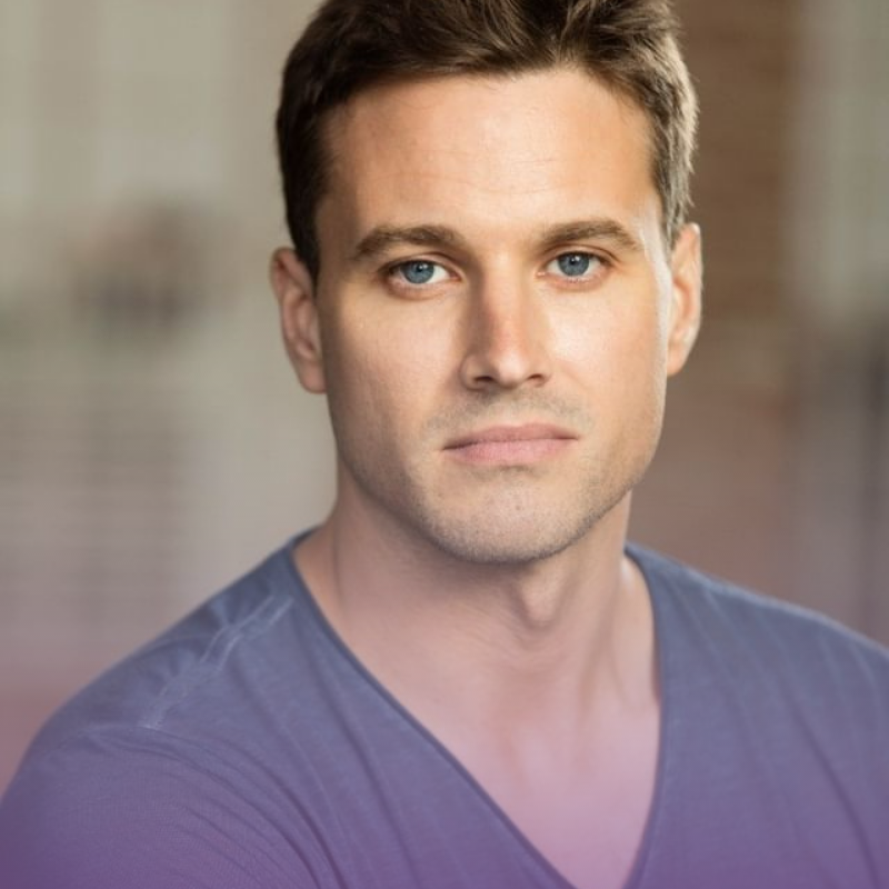 SharedManifest's tweet photo. Introducing Travis DuBridge as Colleague 2. Travis is an actor, producer and director. As a Biologist he created research documentaries and fell in love with the craft of making them. From there he transitioned into voice over, hosting and acting. https://t.co/p81JDp7et1