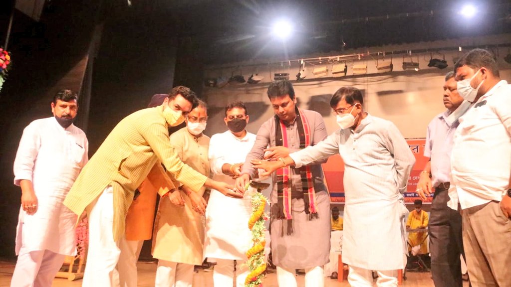 BjpBiplab's tweet photo. Participated in the youth convention organised by Vivekananda Vichar Manch at Udaipur. The energy and enthusiasm I have seen today at the program hugely reflects their trust in the good governance of the Tripura Government. https://t.co/B7IJ6vIIvq