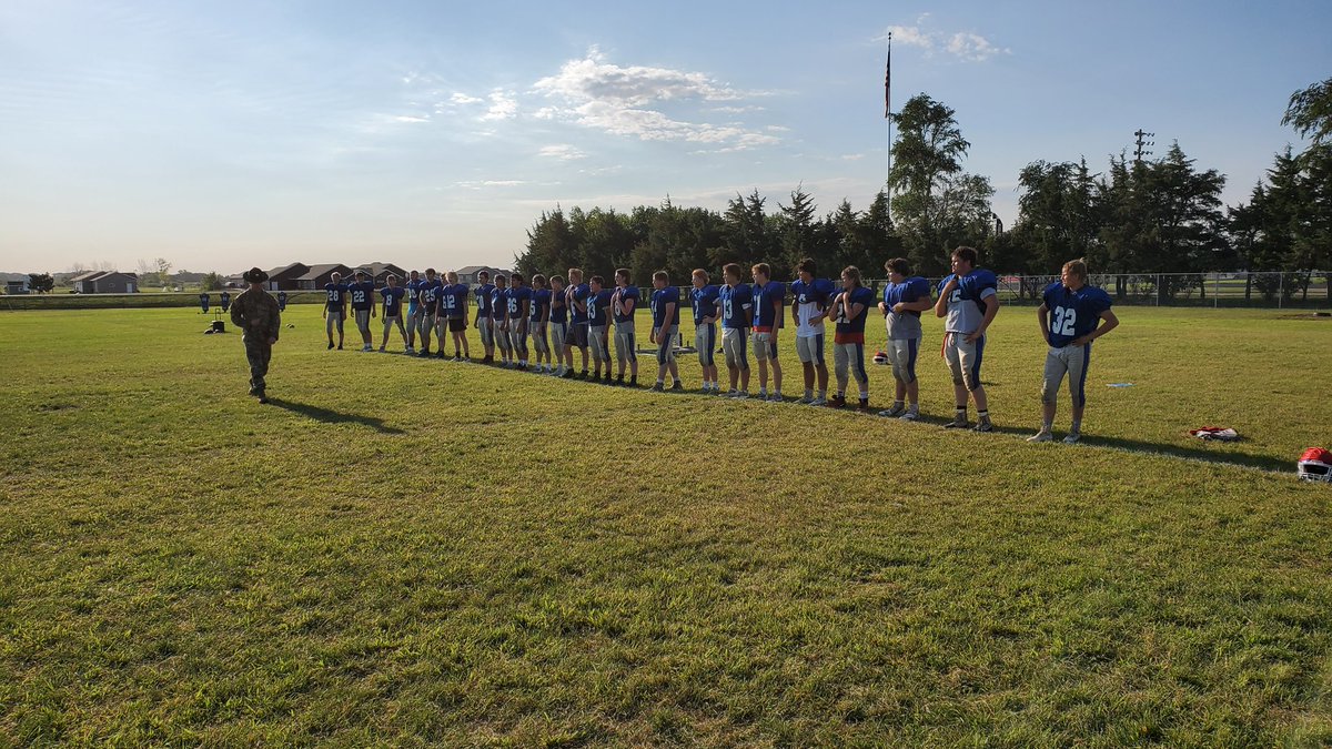 Parker Pheasants Football (@pheasantfb) on Twitter photo Thanks to Sergeant Steven Davis and the <a href="/SDArmyNG/">South Dakota Army National Guard</a> for coming out to practice today to teach our athletes discipline, hard work and teamwork! Thanks to Sergeant Steven Davis and the <a href="/SDArmyNG/">South Dakota Army National Guard</a> for coming out to practice today to teach our athletes discipline, hard work and teamwork!