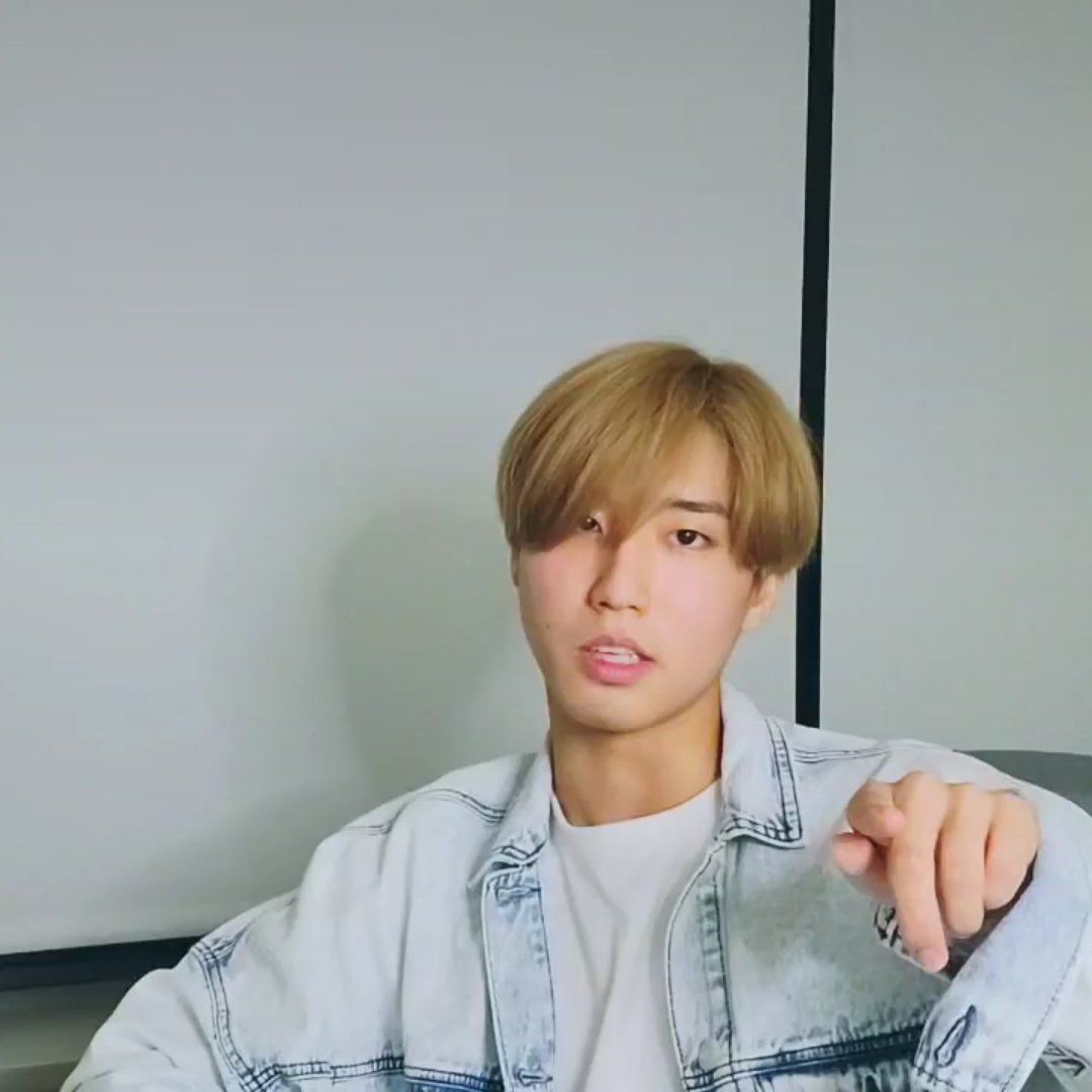 field0325's tweet photo. his blushing cheeks https://t.co/KcdMaXTdkG