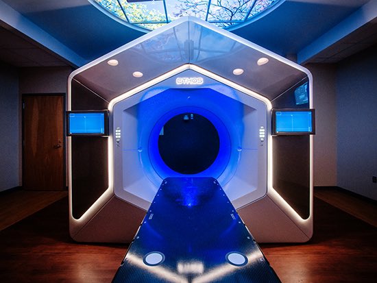 UABradonc's tweet photo. UAB adds personalized touch to cancer treatment with adaptive radiation. https://t.co/Cp06k9J75h https://t.co/6WLn3t3OOi