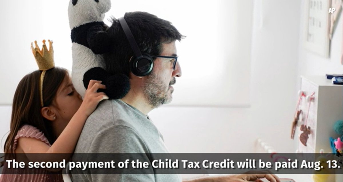 PARENTS - CHECK YOUR BANK ACCOUNT:
The second round of Child Tax Credits go out today.
This impacts about 40 million families, each getting $250-300 per child.
This isn't a stimulus check but different set of aid from the American Rescue Plan approved this spring. https://t.co/lesxQHffZq