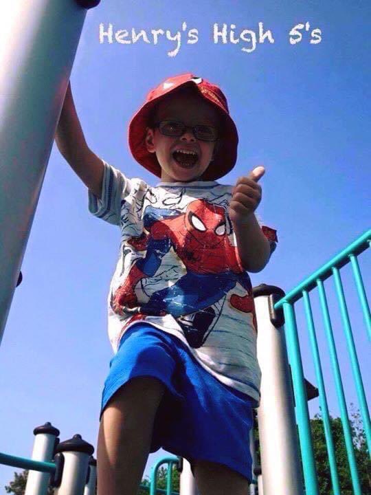 Henryallentrust's tweet photo. *** International Lefthanders Day ***
🖐 Henry’s High 5’s to you all 🖐
Did you know, Superhero Henry was a lefthander?
Left-handers, Team Henry salute you! Anyone a lefty?
Hope 🎈dream 🎈believe 🎈xxx
#ChildhoodCancerAwareness
#TeamHenry
#forhenry https://t.co/bcqOuDs3ec