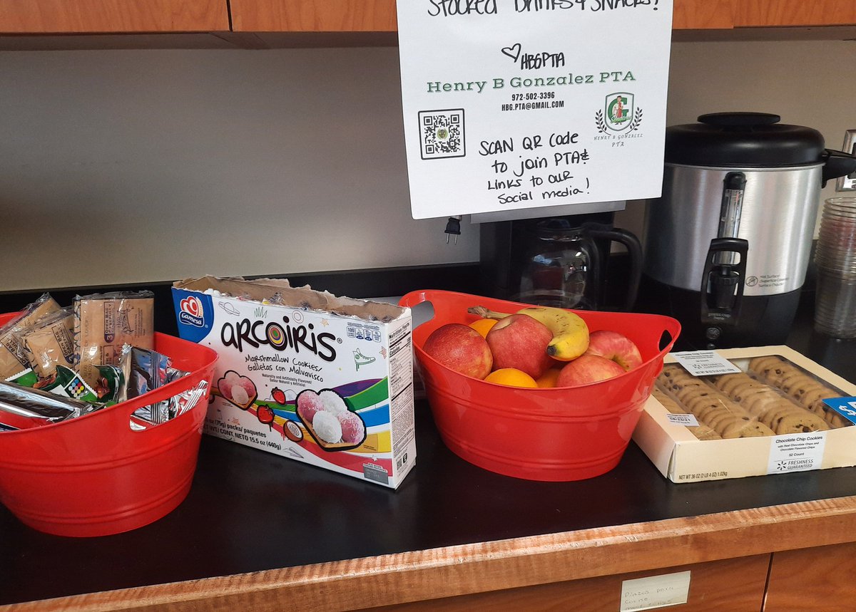 HbGonzalezPta's tweet photo. As our teachers prep for the start of school @HBGonzalezPLA. PTA prepped their breakrooms with drinks and snacks for the first week. Enjoy and let's start strong! #joinpta #theforceiswithoursenators #dallasisd #hbgpla https://t.co/rQm02XUwnM