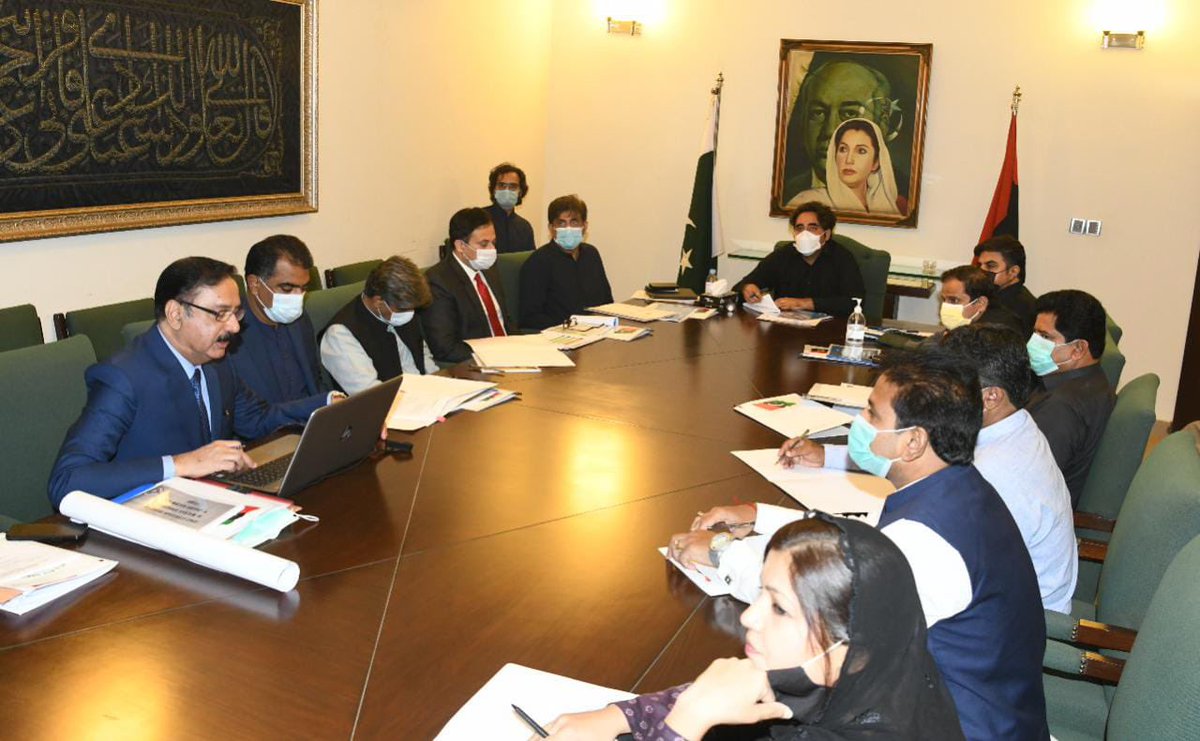 AsifLas90989397's tweet photo. PPP Chairman @BBhuttoZardari chaired an important meeting to review development projects in Lyari, today at Bilawal House Karachi.
#LyariDevelopment https://t.co/q9Yi2AgqPo