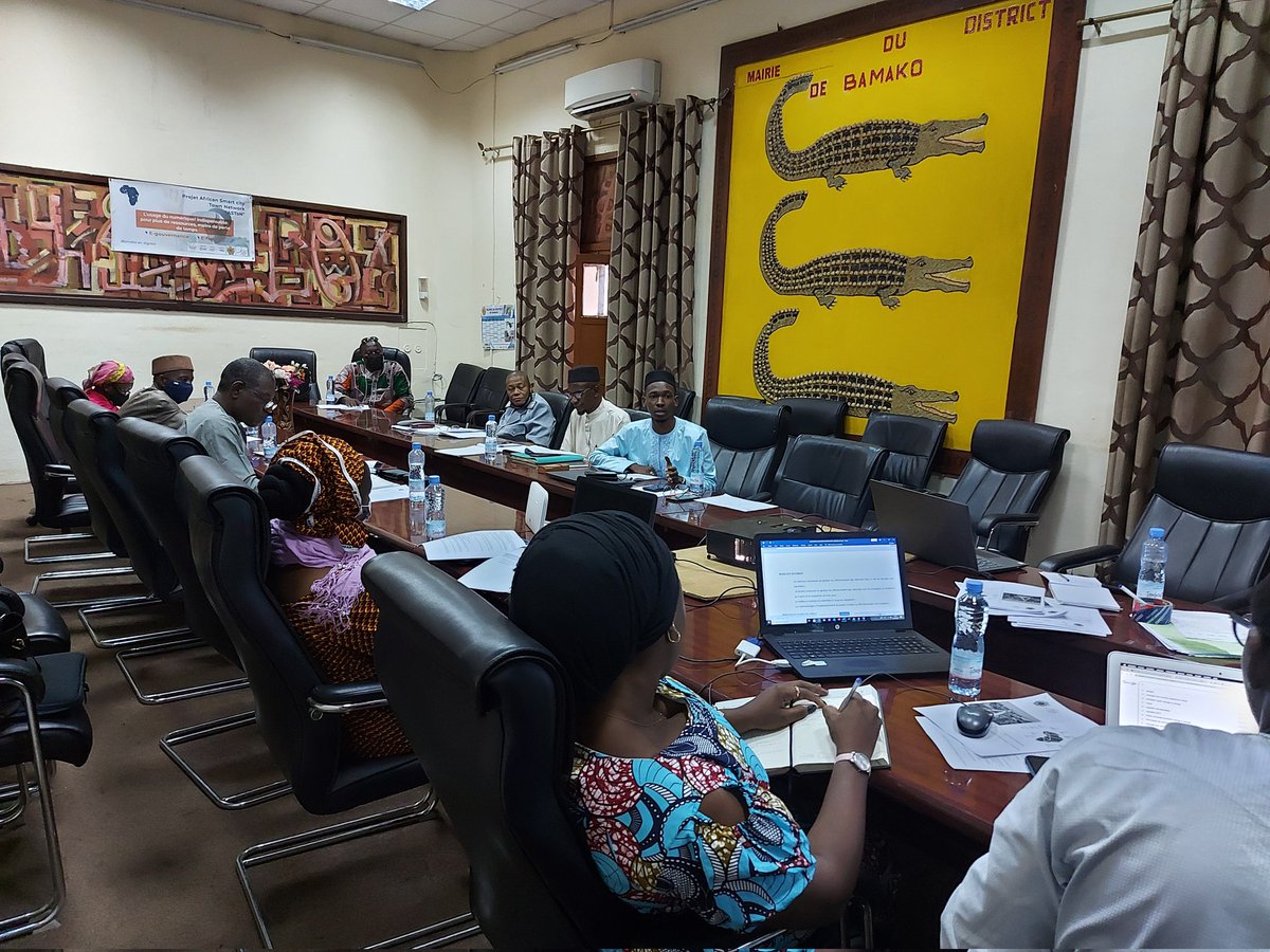 À l'ordre du jour de la 9ème réunion ordinaire du groupe local ASToN Bamako : étude de la proposition du document recherche préliminaire en finalisation !
<a href="/ASToN_network/">ASToN network</a> 
<a href="/mwadidie/">Mahamoudou WADIDIE</a> 
<a href="/AgeticMali/">Agetic</a> 
@agetic_officiel 
<a href="/MaliNumerique/">Direction Nationale de l'Economie Numérique Mali</a> 
@FamibGroupe 
<a href="/tuwindi/">Tuwindi Foundation</a> 
<a href="/Donilab1/">DoniLab</a>