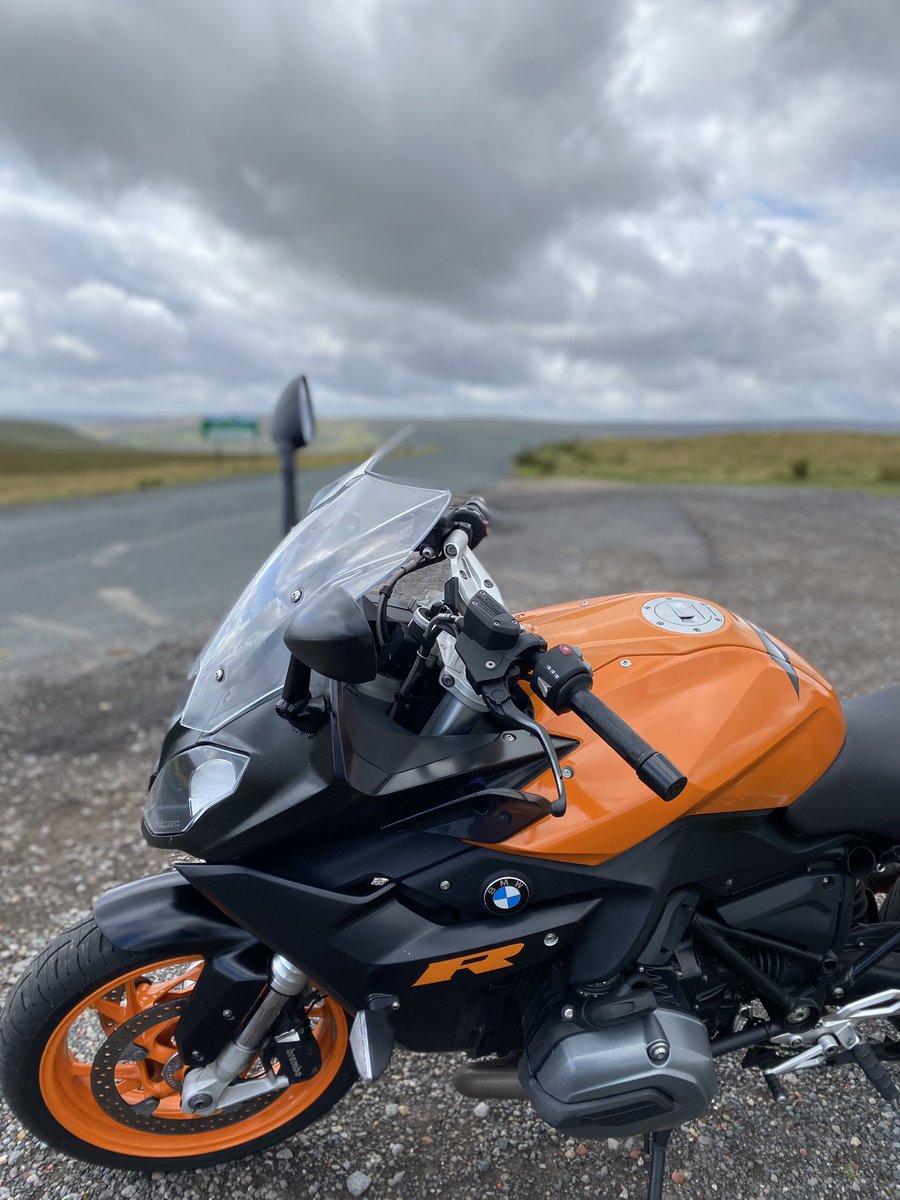 realrider's tweet photo. Hard at it today 📱🏍💨💨 #teesdale #richmond #northyorkshire #motorcycle #emergencyapps #techforgood https://t.co/yzl8kBs2yO