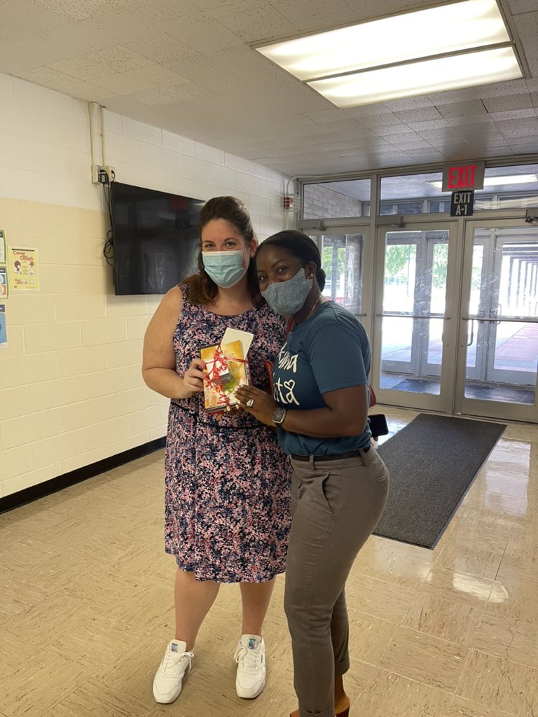 Nicole Quainoo (@nquainoo528) on Twitter photo It was all smiles when Carolyne B. handed me the first place gift from “Living room Chat” with <a href="/DrMarionWilson/">Dr. Marion Wilson</a> @SIBOD31 and the D31 community. Thank you😊 It was all smiles when Carolyne B. handed me the first place gift from “Living room Chat” with <a href="/DrMarionWilson/">Dr. Marion Wilson</a> @SIBOD31 and the D31 community. Thank you😊