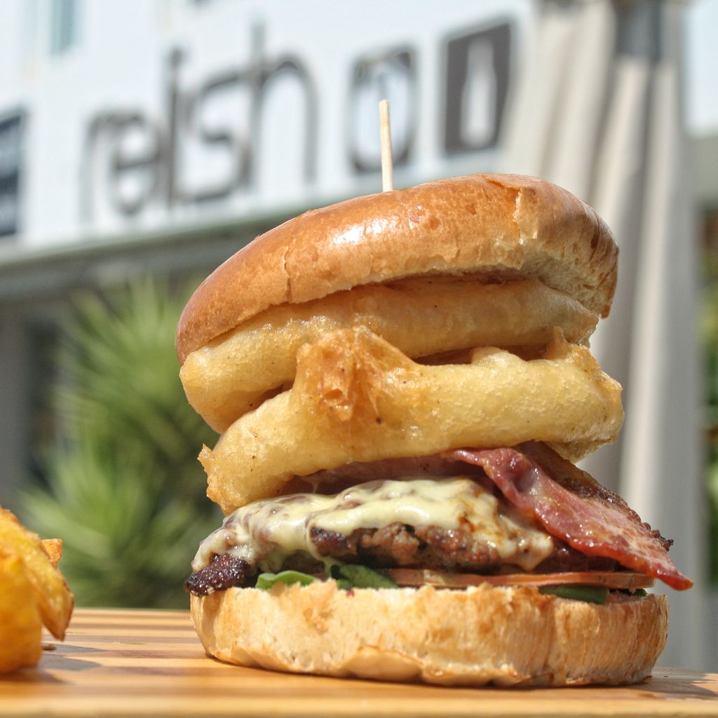 relishibiza's tweet photo. Relish Burger
Lovingly prepared and finished off with our homemade Relish Burger Sauce...
#relishburger #relish #burgers #burgermenu #tapasmenu #worldtapas #tapas #relishibiza #relish #ibiza #summer #islandlife #greatfood #topchef #ibizarestaurant #travel #holiday #local https://t.co/DY4o76DZ2T