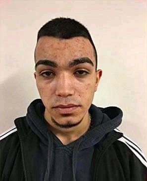 UbbeLothbrok17's tweet photo. Ett litet mördat barn: "värderas till" 100 000 kr. 😢

Den andre är en grov våldtäktsman, vars "lidande" p.g.a. åldern 17 år i stället för 18 år, i fängelset får ett "värde" på: 900 000 kr(!) https://t.co/iKNpLwa5oa