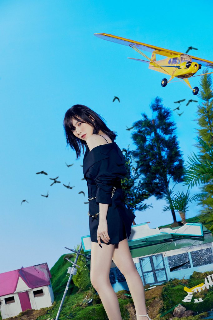 siblings_kim's tweet image. Took these photos on set I think they turned out good I like them #GWModels