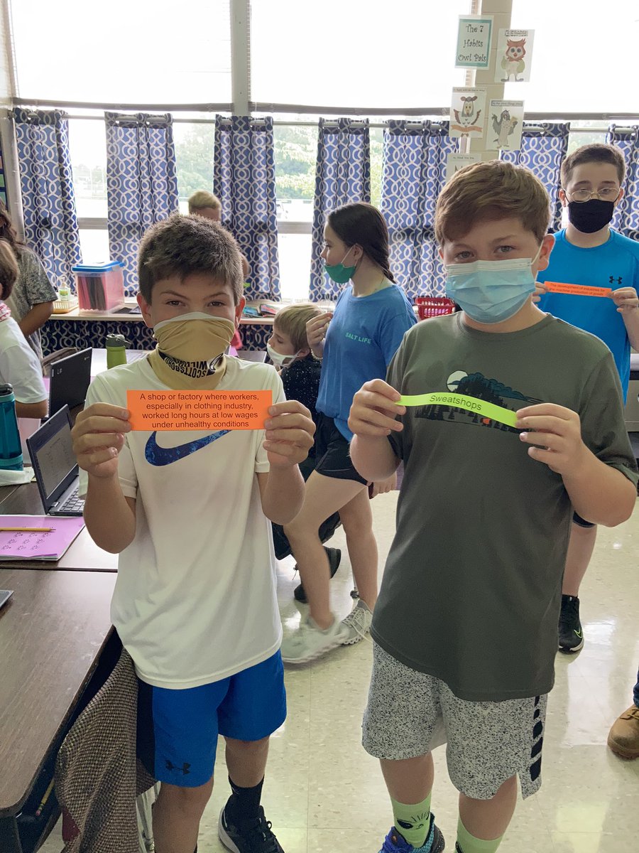 AmandaBrown456's tweet photo. See what they found- Walking SS Vocabulary Scavenger Hunt @CISWildcats #wildcatnation https://t.co/0ANKNWkHph
