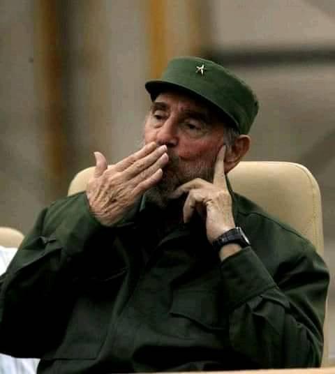 MarielMunicipio's tweet photo. #FidelPorSiempre  #FidelEntreNosotros #SiempreFidel. Siempre entre nosotros. https://t.co/lkIbPH0Vqt