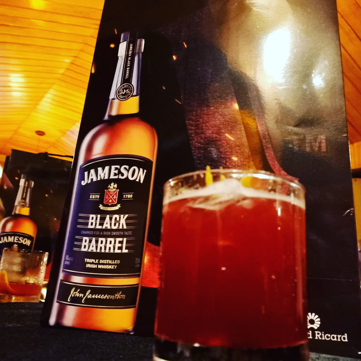 AKenyanGirl's tweet photo. What's the weekend calling you to?
I might just bum around, or be nice and go out and be social. We'll see.
As they say, best enjoyed with friends ๐ฅ
#Jameson
#BlackBarrell
#JamesonCocktails https://t.co/h7zFc4WRvb