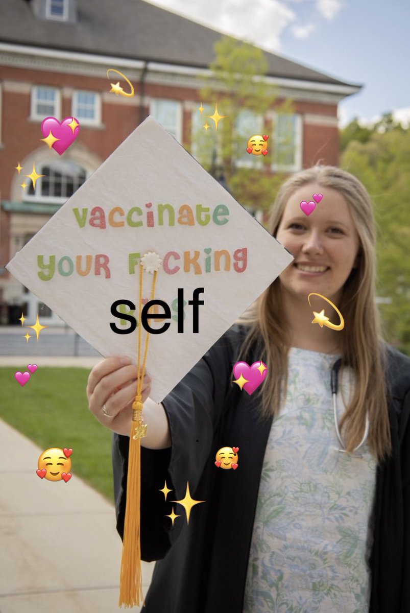 JKREW__x's tweet photo. life update✨✨✨ 
hi i’m newly 22, officially a registered nurse, and in a week i’ll be going on a roadtrip with a big stop in nashville ….. my odds of bumping into a boyle have never been so sky high. oh &amp; this is me now. 
xox amelia https://t.co/AOiQ7hTewz