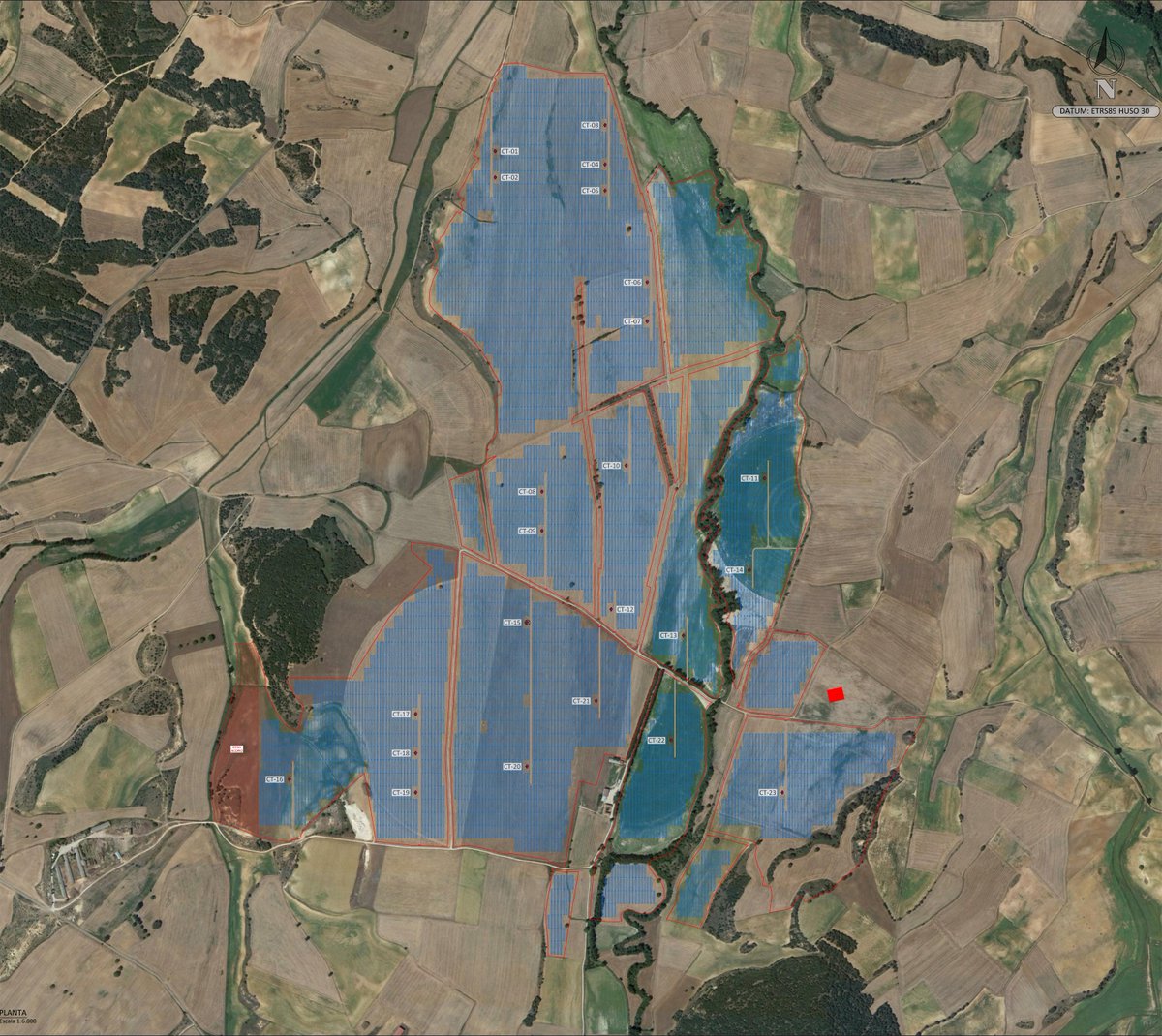 linx2021's tweet photo. El proyecto en el Valle de Tobalina en #Burgos planea cubrir 250 hectáreas con 1.453.598 paneles fotovoltaicos entre 4 plantas FV durante 26 años, una de ellas por encima de cultivos cerealistas (segun parece desde GStreetView) y el Rio Zorita.👌 https://t.co/RUlYePZs9e