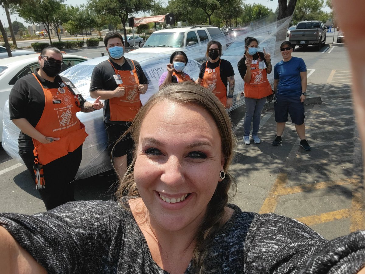 Today, one chapter ends. Monday, another one begins. Almost 6 amazing years at 6946 and I cannot express the gratitude I have for the leaders and associates that shaped who I am. I look forward to my new journey at 8426! Can't wait to see what the future holds! Thank you all!