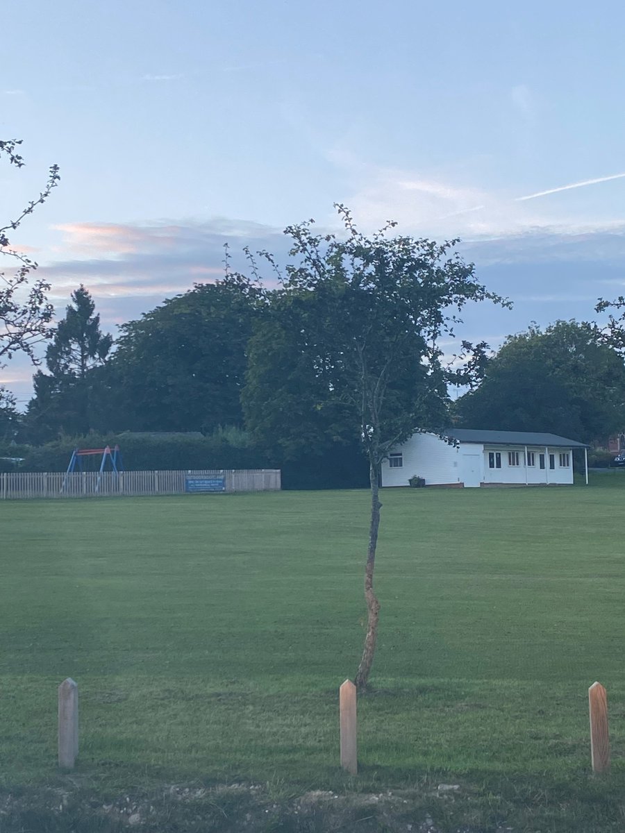 KentPoliceAsh's tweet photo. Local PCSO out on patrol #Wittersham #Woochurch and other rural area's. Following reports of Anti-Social Behaviour. Please report and ASB as it happens. #CommuityPolicing KR https://t.co/FMTKFjtsQv