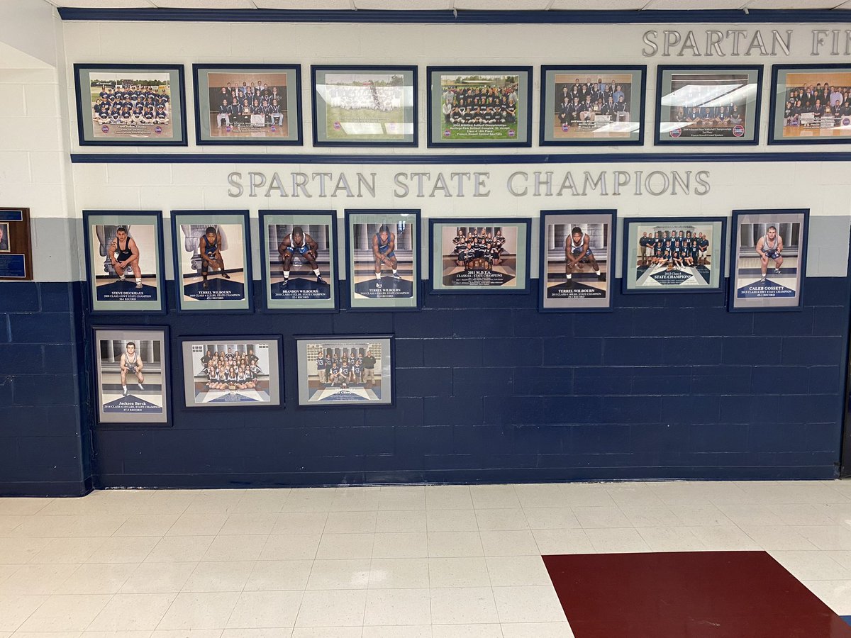 Harris_Mgmt's tweet photo. Newest addition to the “SPARTAN State Champion” Wall goes up today!   Congrats to @FHCEsports, the inaugural MO State Champions!! https://t.co/IDdRQgOO5j