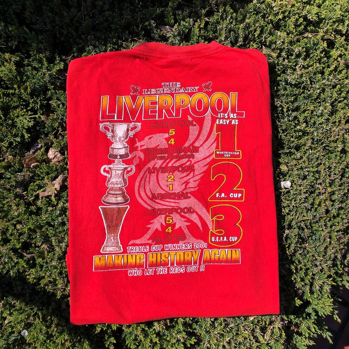 AnfieldThreads tweet picture