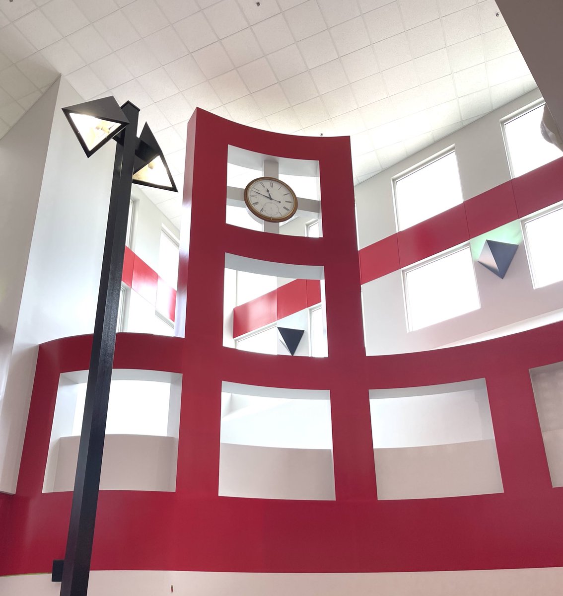 RenayCJohnson's tweet photo. Wow! 🔥 Our building new colors and new ceiling look AMAZING and is almost done. #GettingReadyForStudents https://t.co/KeIvgYFJFz