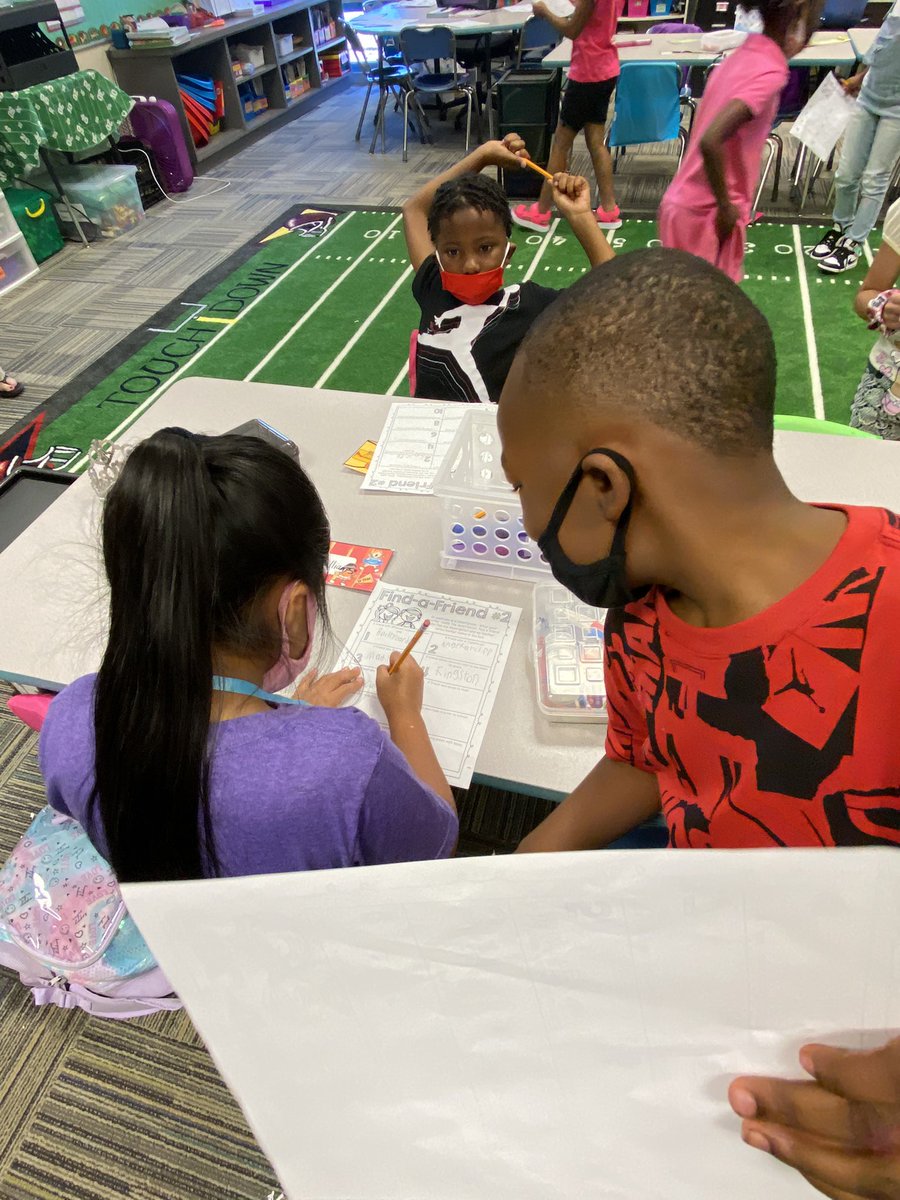 UPES_Leads's tweet photo. Relationships are the foundation of learning, and we’re beginning with the end in mind✨ Getting to know each other is always fun🥰 #BeKind #FindAFriend #relationshipsmatter @nakelya @TCSBoardofEd @ivyldy @tidecam @MikeDaria https://t.co/V46LtNtLzX