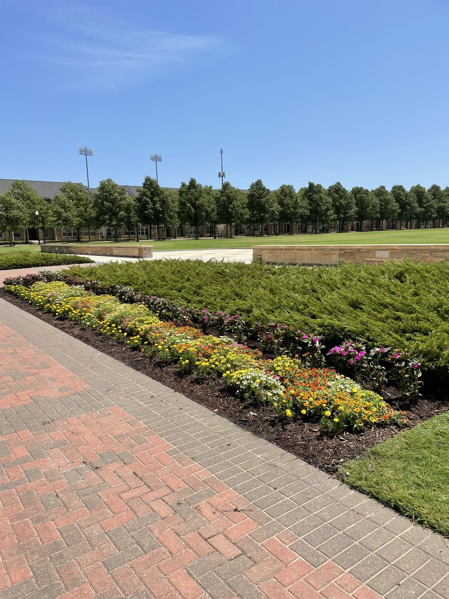 Been a productive week of preparation - President <a href="/bradrcarson/">Brad Carson</a> home away from home is looking great and ready for our <a href="/utulsa/">The University of Tulsa</a> students and faculty!!