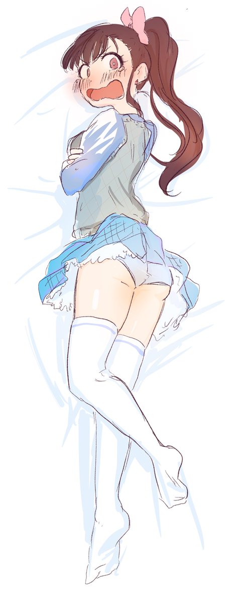 抱き枕イラスト考えるの好き侍。 