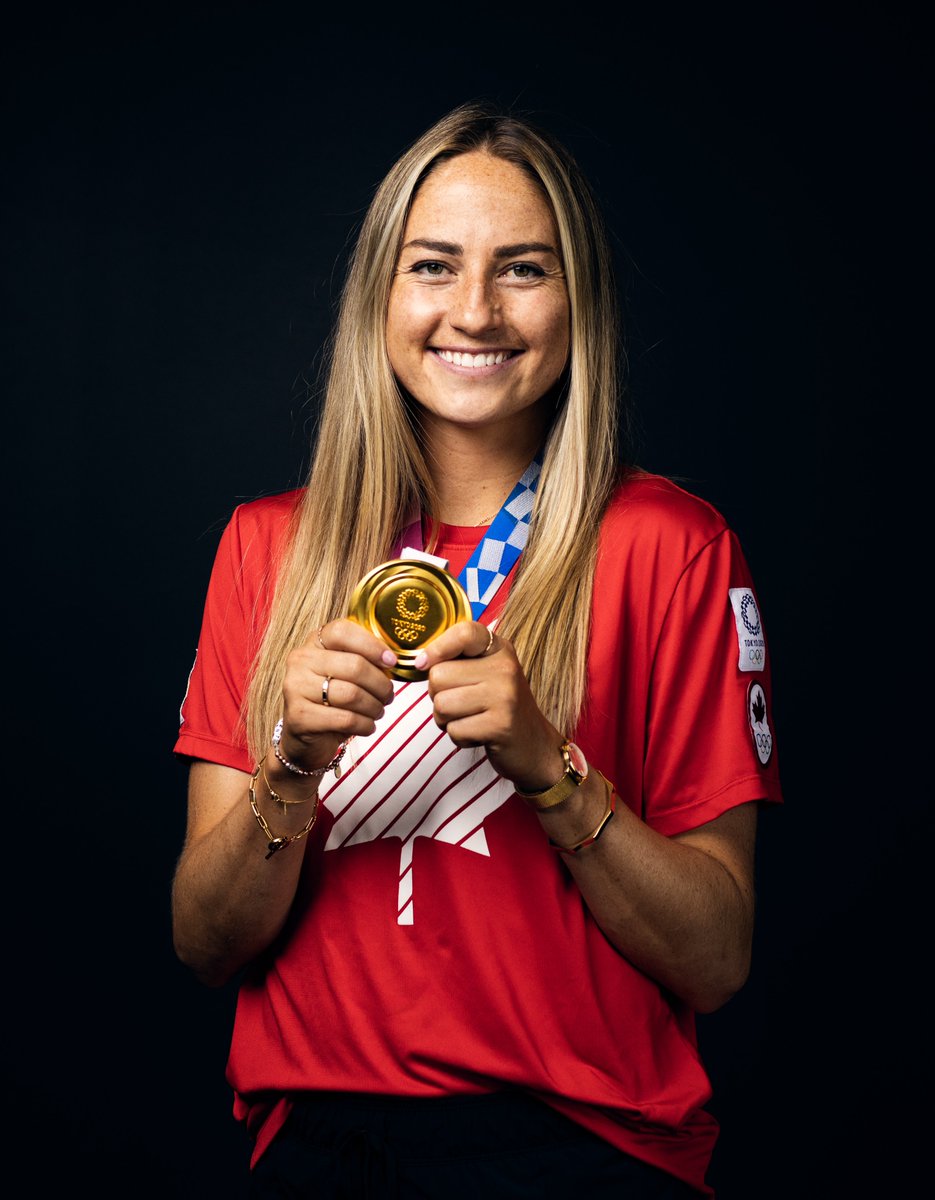 schompauto's tweet image. Canadian Soccer Gold Medalist and Coloradan, Janine Beckie, visited with Schomp employees and their families at Schomp Mini. Janine talked about her experience and success at the 2020 Tokyo Olympics. 

Thanks for visiting @janinebeckie!