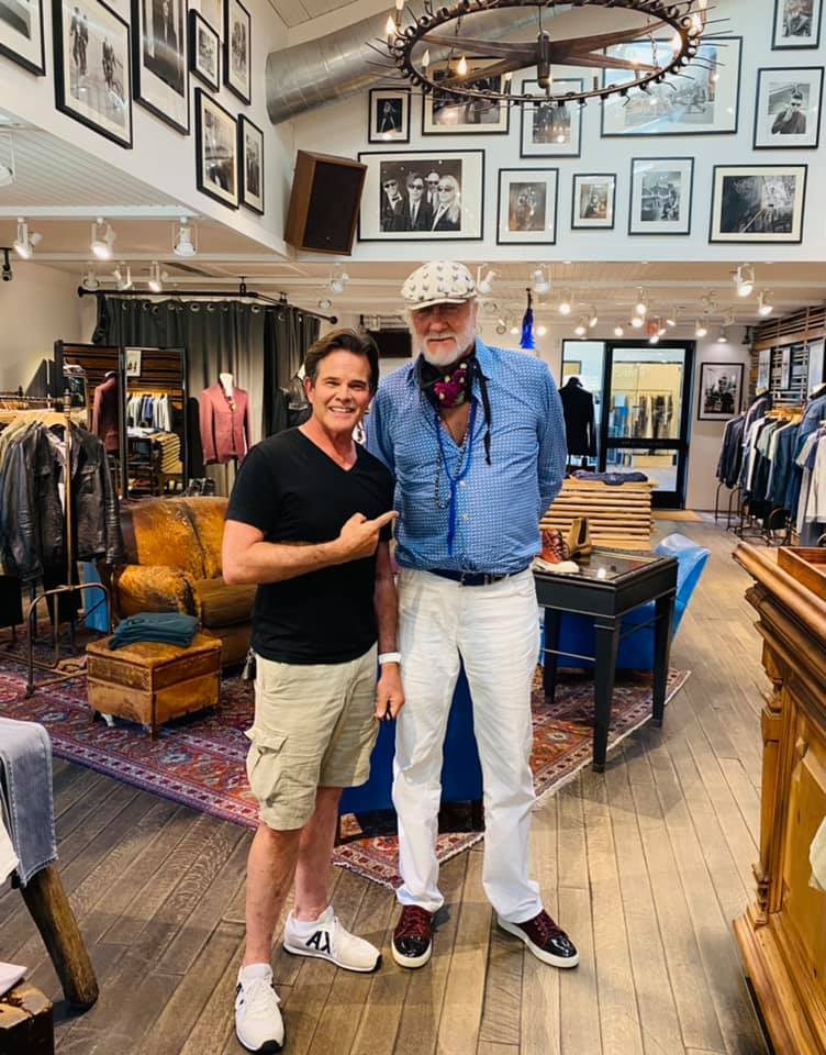 WesCallison's tweet photo. Look who my dad ran into while out shopping. Mick Fleetwood! Big fan!  #FleetwoodMac https://t.co/SN460YYRBf