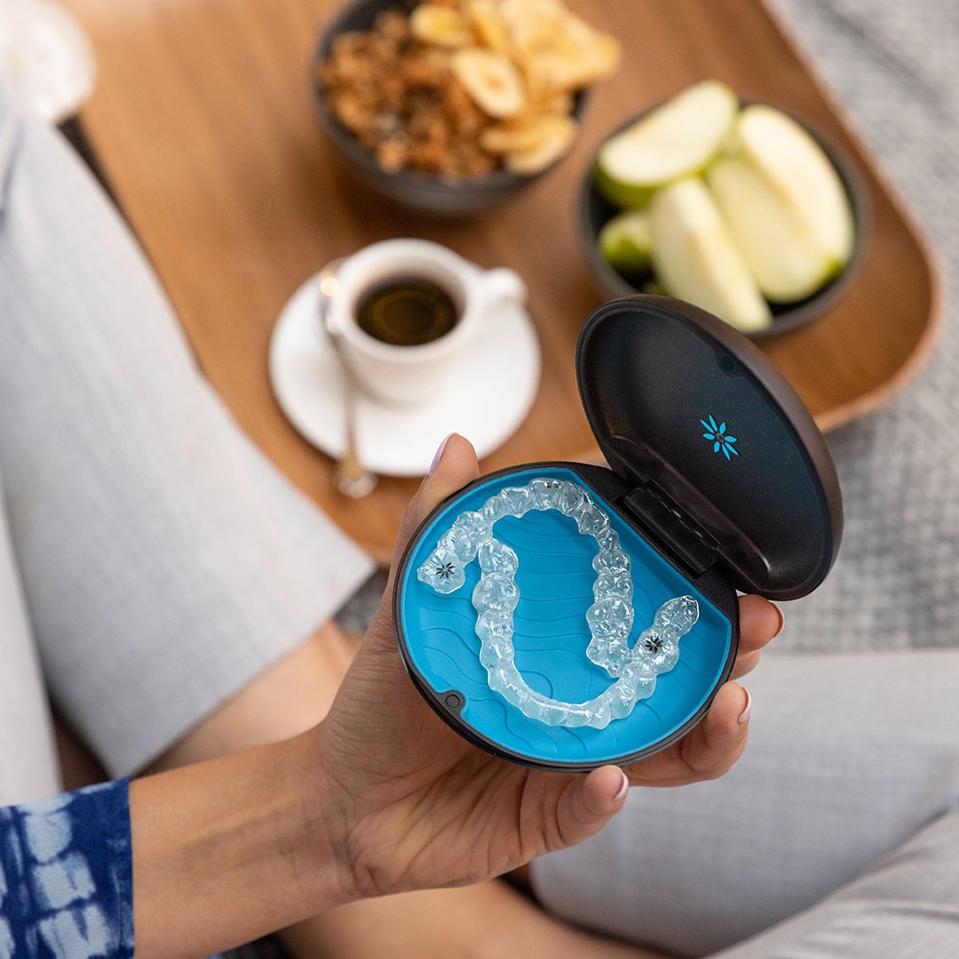 Invisalign's tweet image. Start the day off right by being able to eat the foods you love, while also getting the smile you’ve always wanted with Invisalign aligners. 😊 

#invisalign #invisalignsmile