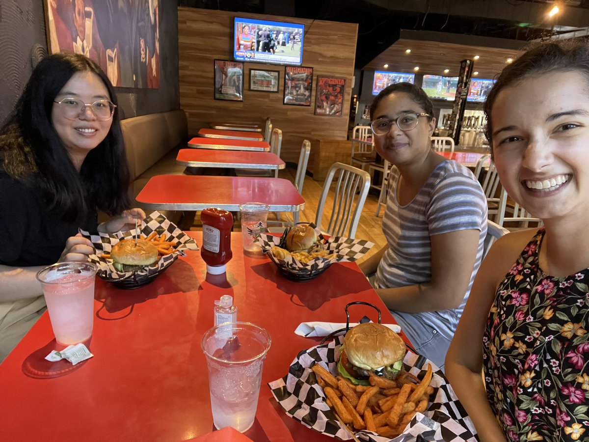 We made our way to The Corner for a group lunch and enjoyed some excellent burgers and frys from <a href="/BoylanHeights/">Boylan Heights</a> ! 🍔