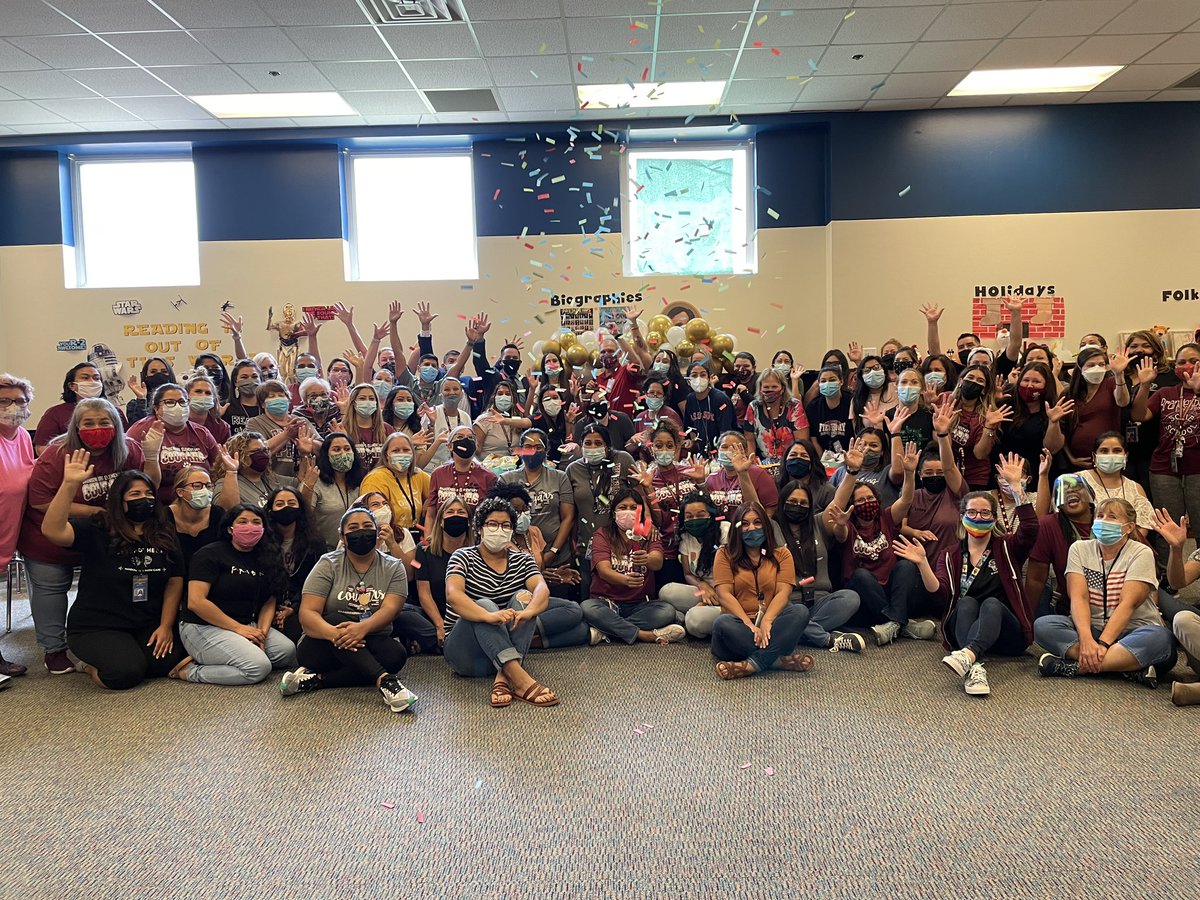 IrvingISD's tweet photo. C O N G R A T S 🎉 to @BburgCougars  for being named a Professional Learning Community model school!! https://t.co/W2UPo1gHVh