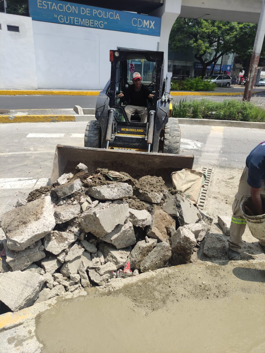 Dirección General de Obras tweet media