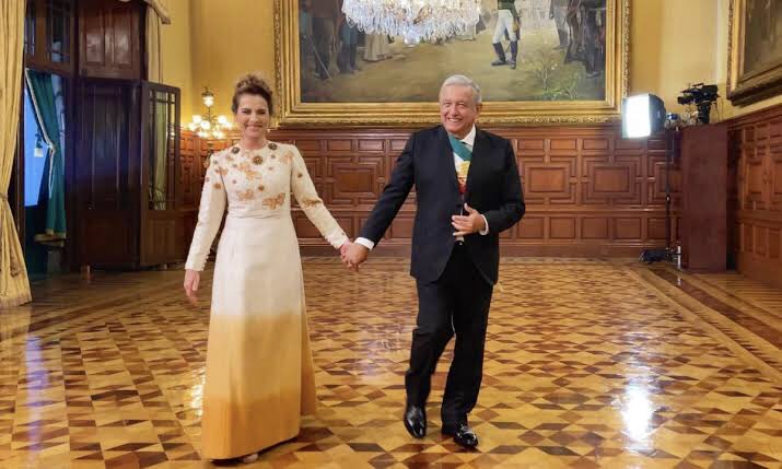 acostanaranjo's tweet photo. Está dura la resistencia indígena... 

Demagogos. https://t.co/nCTOJ0P44p