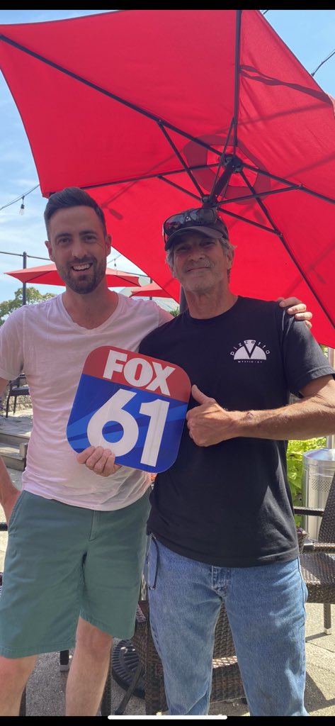 Keith_McGilvery's tweet photo. Brent is the man! We visited Pizzetta earlier this week on the @FOX61News and I promised to come back! He wakes up with us EVERY morning from Mystic! #@CTvisit #ctbucketlist #goodnews #mystic #pizza https://t.co/vcXEUEvSzt