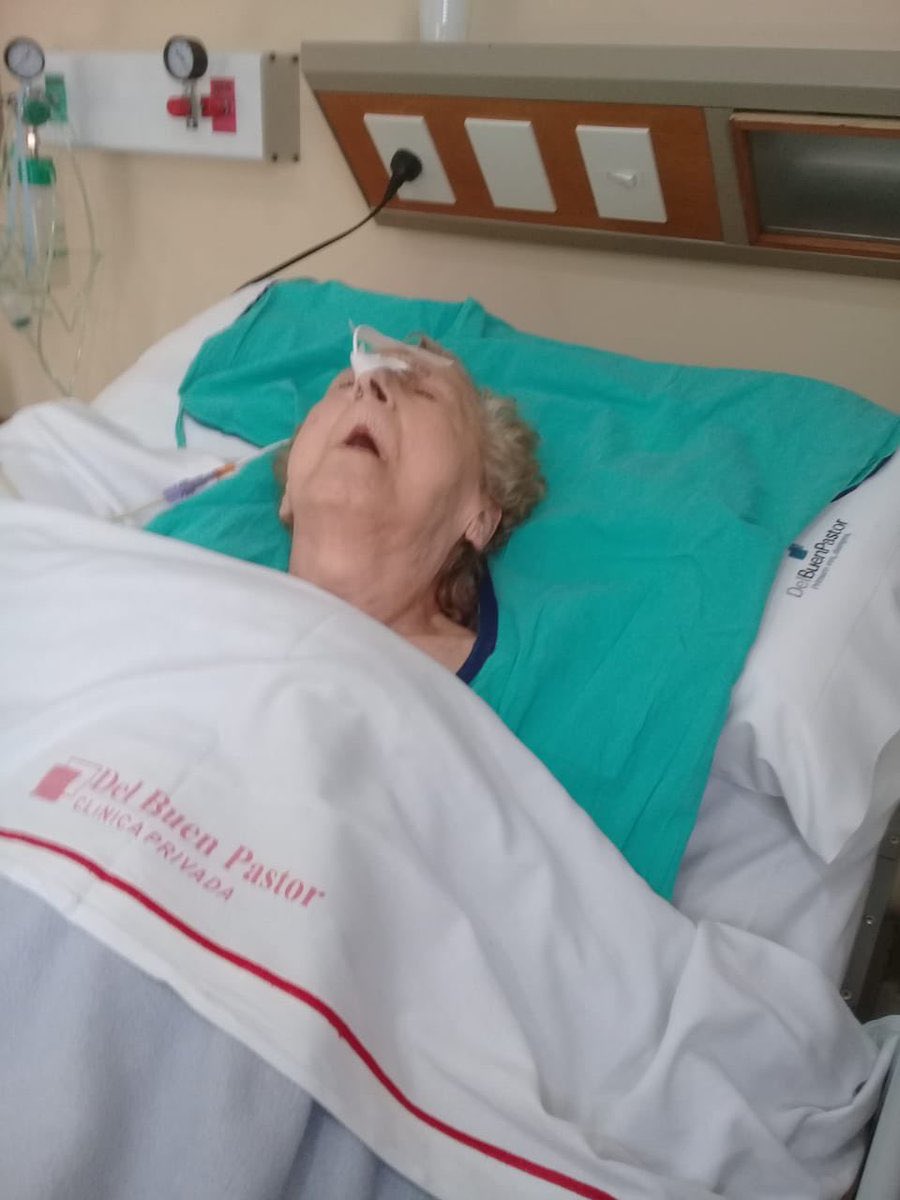Mi mamá falleció el 10/5/2020 además de no dejarme verla por mi condición de preso político
por protocolo no pudimos velarla y al entierro solo pudimos asistir 4 personas
<a href="/alferdez/">Alberto Fernández</a> nos debe una disculpa a toda la sociedad argentina
Esta vez la oposición tiene razón