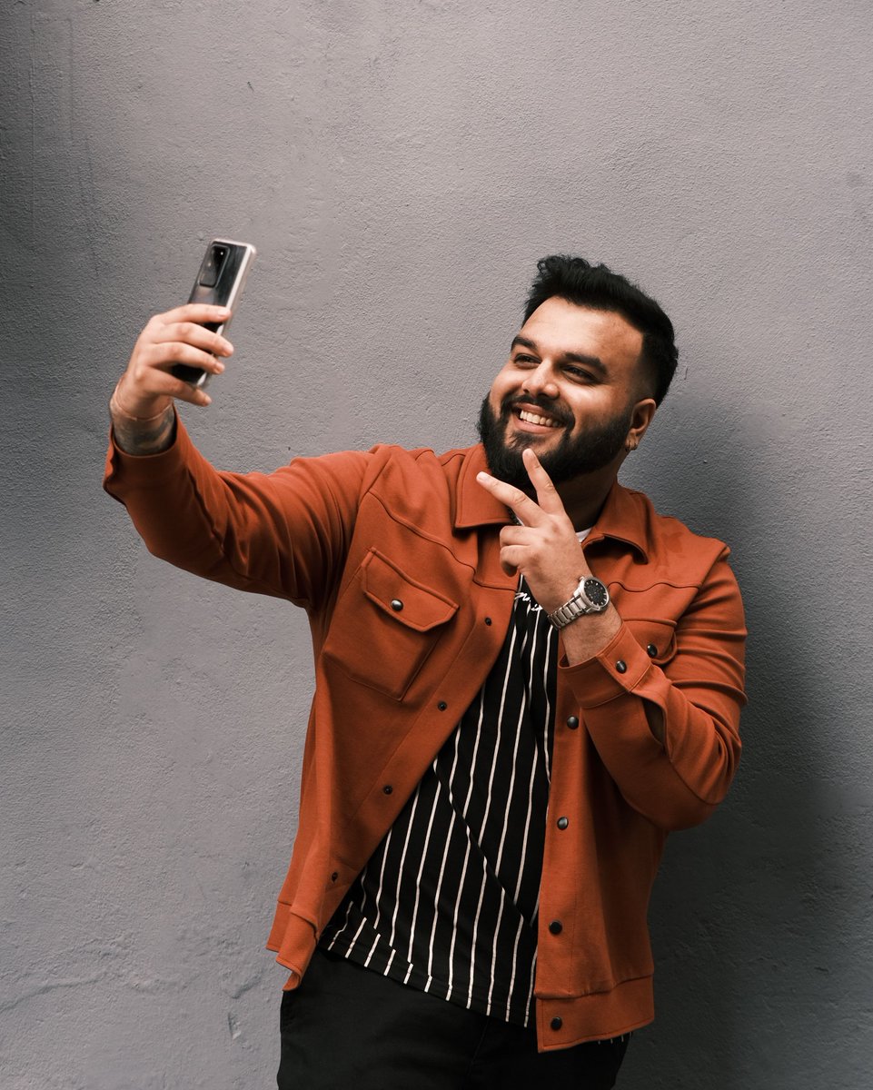 Automation is your friend, but you still need to be active on social. Share your raw behind-the-scenes content in stories, engage with your audience, and respond to DMs! The more your followers interact with your content, the more they will see it.

#ThatSocialAgency #Creators