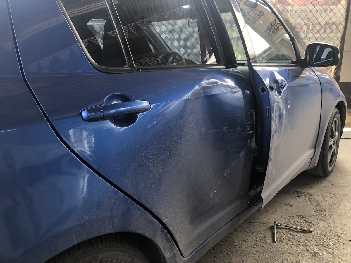 gt_body's tweet photo. 🚨 SUZUKI SWIFT LISTO

•Recuperación de puertas
•Pintura general

✍️ Pide tu cotización sin compromiso

💳Aceptamos todas las tarjetas

🧾Trabajos garantizados

👨‍💻 Facturacion si la necesitas

📲 8120018717

#GtBodyShop #suzuki #Swift #EsteticaAutomotriz #EnderezadoYPintura https://t.co/PnoLV8hpnr