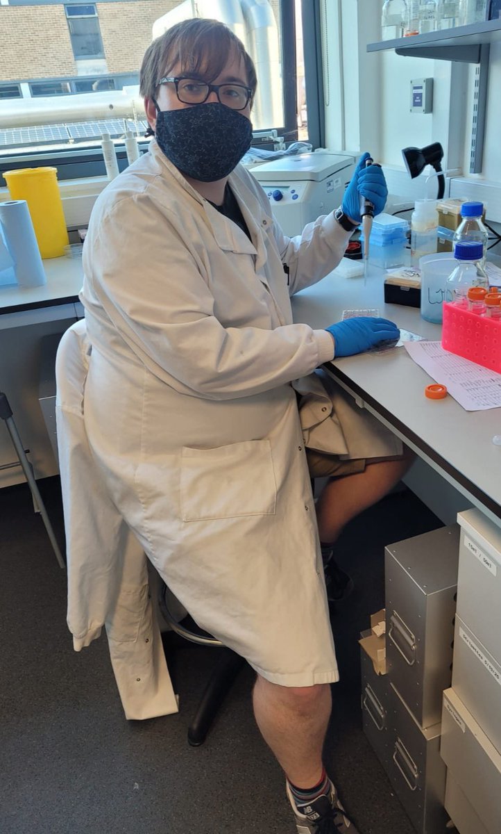 Jackson-Jones Lab (@jacksonjoneslab) on Twitter photo This week we welcomed <a href="/Alex_Hardgrave/">Alex Hardgrave</a> to the group- Alex joins the Team as a Research Technician <a href="/BLSLancasterUni/">BLS Lancaster University</a> Here he is mid-experiment #Technician #Immunology #flowcytometry #confocal #macrophages This week we welcomed <a href="/Alex_Hardgrave/">Alex Hardgrave</a> to the group- Alex joins the Team as a Research Technician <a href="/BLSLancasterUni/">BLS Lancaster University</a> Here he is mid-experiment #Technician #Immunology #flowcytometry #confocal #macrophages