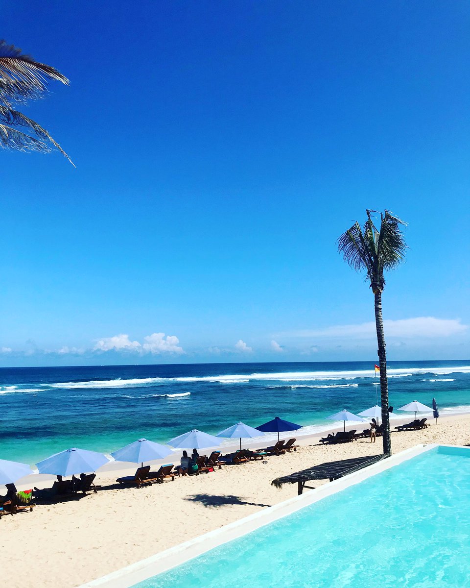 Nature3ps's tweet image. We wish you all a great #weekend ahead ! ☀️ 🌊 🤿  NatureTrips.eu #summer