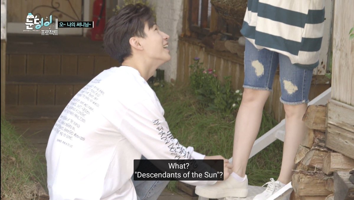Oz_Strings's tweet photo. Rewatching some episodes of #SnowballProject (#눈덩이프로젝트). 

He hasn't changed much since then. He's still cute Captain Hen! 
😌😆😁😍

Images via: Snowball Project (EP. 65)
#HenryLau #헨리 https://t.co/9agtR4Vl5X