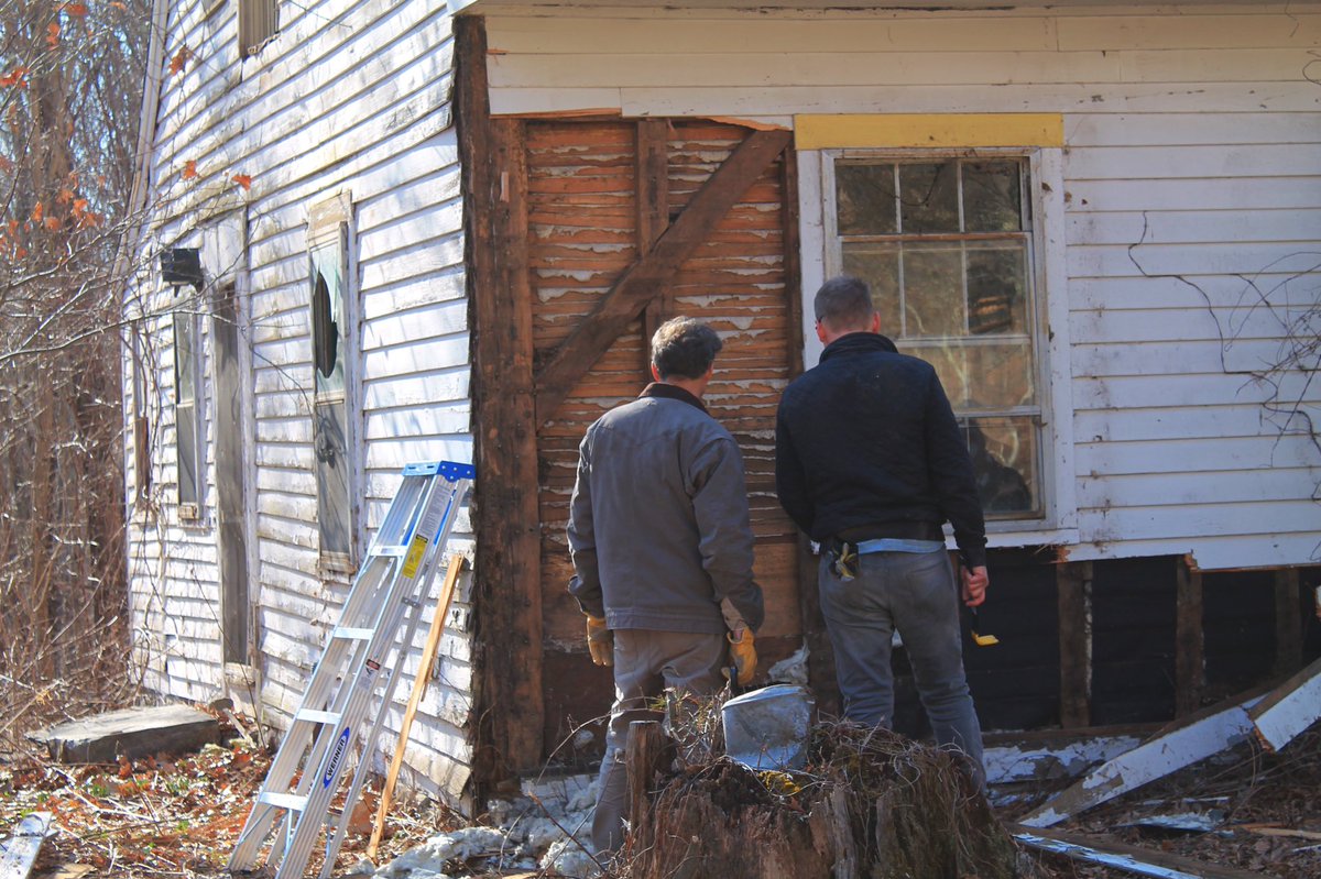 clintonharp's tweet photo. Doesn’t look like much. But oh. Oh yeah…it’s much. NEW EPISODE of my show #RestorationRoad is now available! Find it on @magnolianetwork on @discoveryplus …we start in Connecticut on this one and end up ID. #MagnoliaNetwork #RRWCH #lovebuildrun https://t.co/ZGj9FlMBpT