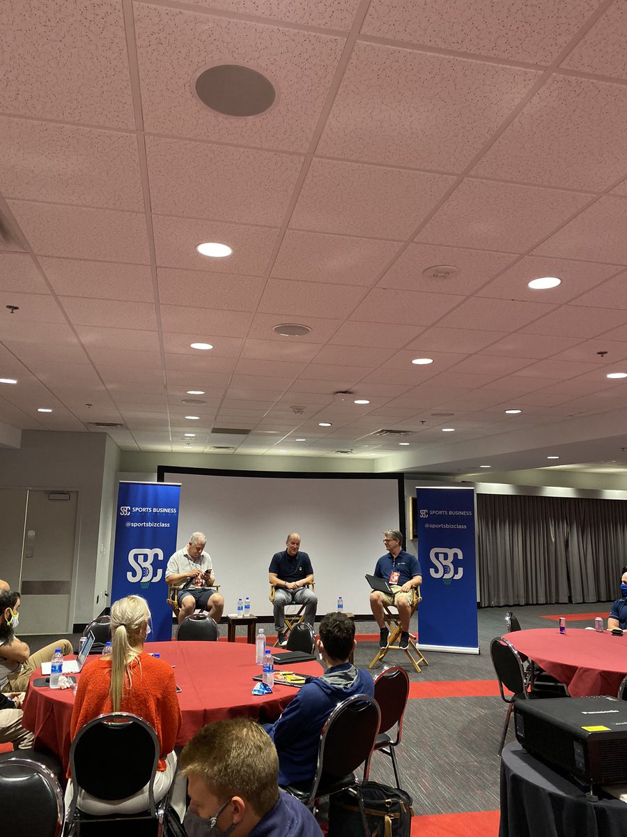 SportsBizClass's tweet photo. GM of the @WashWizards Tommy Sheppard dropping in during lunch! https://t.co/fJe6kvu2GX