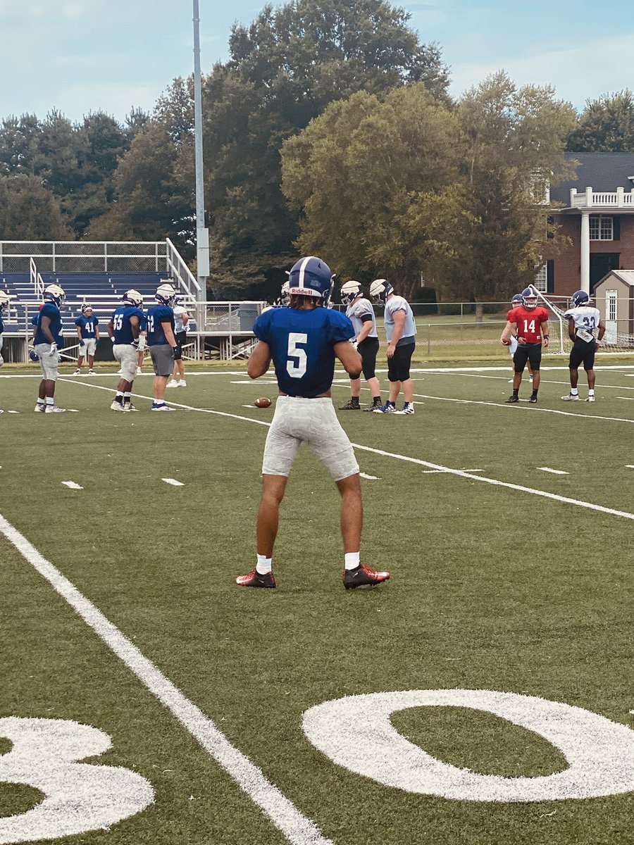 kwc_football's tweet photo. Day 5📸 #ExpectToWin #OneTeamWesleyan #WinTheDay #FallCamp21 https://t.co/8Q4mEc2HmW
