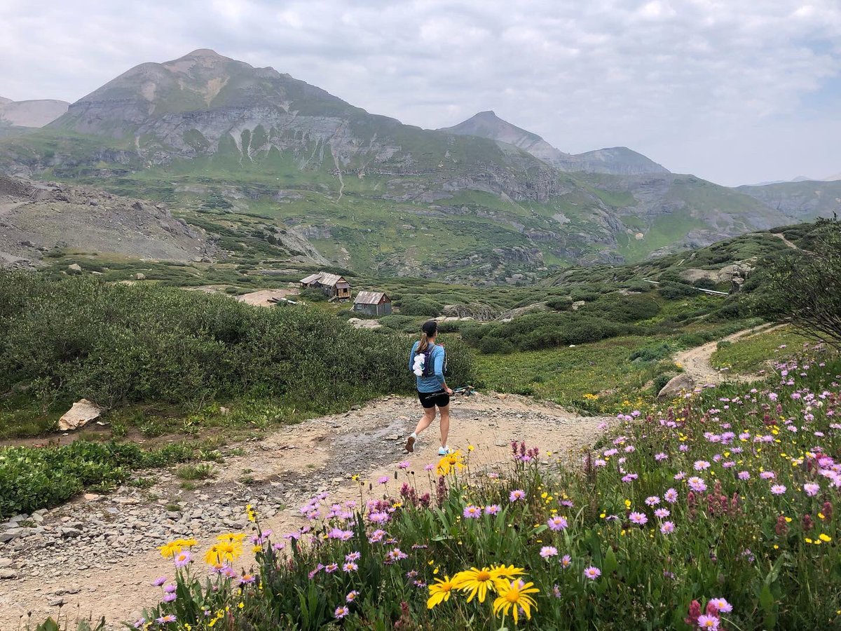 AdventuresRun's tweet image. A stunning start to the Yoga Retreat in Colorado. @runinrabbit