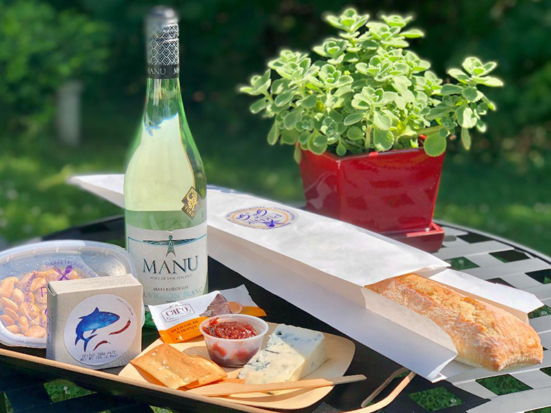 SavorySpoon's tweet photo. Join us at the Savory Spoon for a summer picnic at our Piknik A Go-Go tent. #Wine, #Beer and all the goodies you might need at the Savory Spoon Marketplace, open Thursday through Saturday 11:00 to 4:00. 
https://t.co/YI3kqRPJ8b https://t.co/CPg8rcEICX