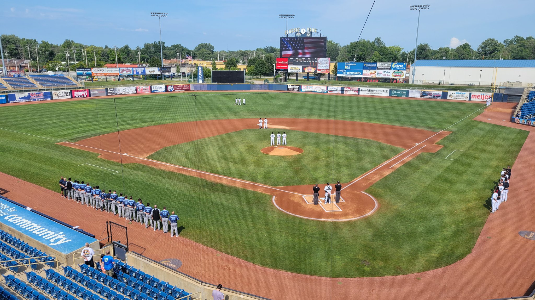 League Actually plus show anwendung command Swedish actual