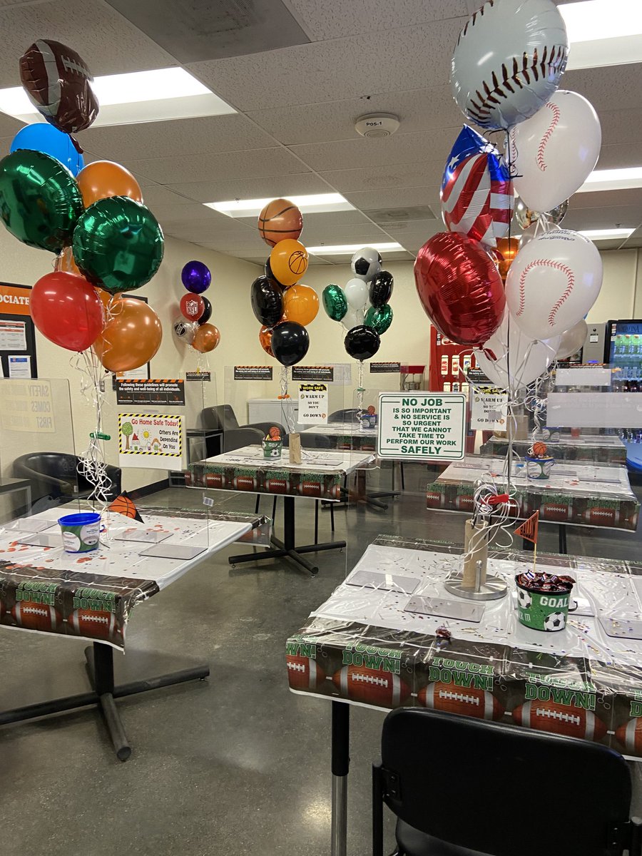 Ana_Medina8525's tweet photo. 8525 is celebrating Ethan my PASA who knocked it out of the park with +$300k sale this week.  We are so proud of you! 🤩🎉❤️⁦@downeypackerfan⁩ ⁦@Steven_Mousseau⁩ ⁦@JabarrBean⁩ ⁦@HDdana⁩ ⁦@THDASM8525⁩ ⁦@Jessica58954997⁩ ⁦@Cindy_ASDS_8525⁩ https://t.co/HCpNAuodJ5